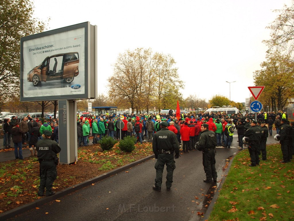 Einsatz BF Koeln Demo Ford Werke P61.JPG